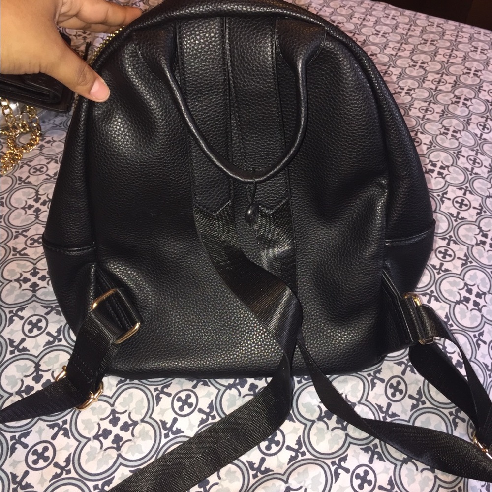 Black Backpack - Picture 5 of 5
